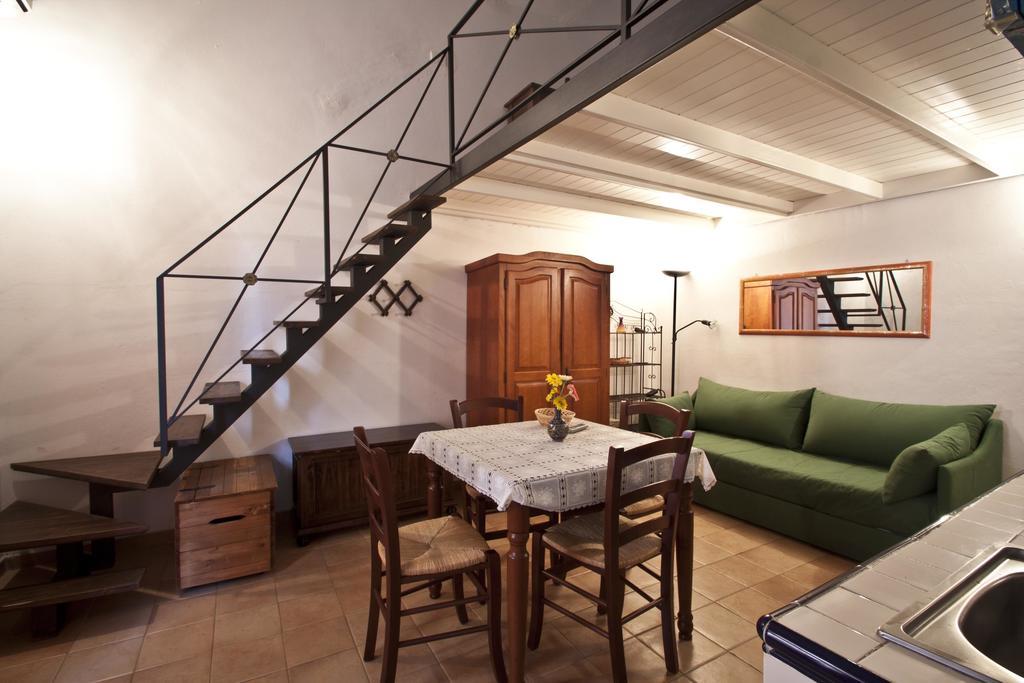 4Roomsrelax Κατάνια Δωμάτιο φωτογραφία